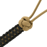Nærbillede af M-Tac Knife Lanyard Ninja i paracord med en knude, stilfuldt og praktisk tilbehør til knive.