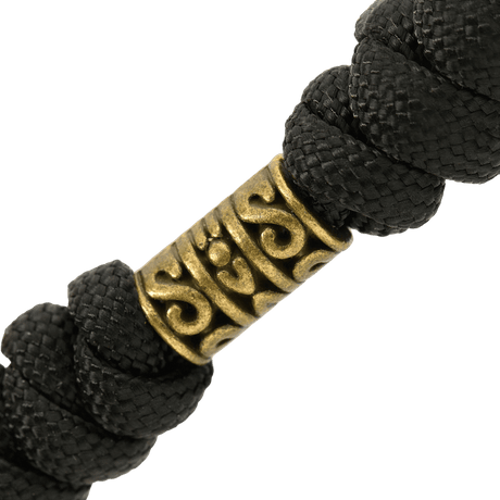 M-Tac Zeus Lanyard i flettet paracord med messingdetalje, ideel til hurtig adgang til kniv og udstyr, stilfuldt og fleksibelt design.