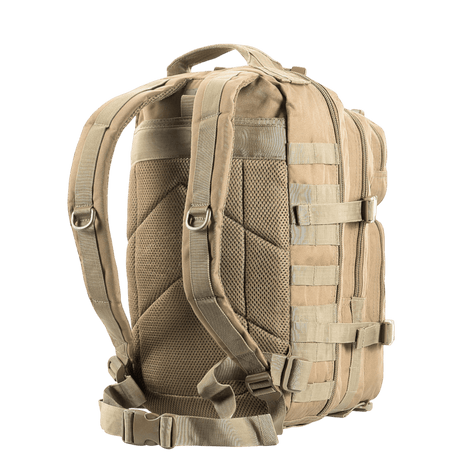 M-Tac Assault Pack med MOLLE-system og justerbare stropper, perfekt til byrygsæk eller korte vandreture.