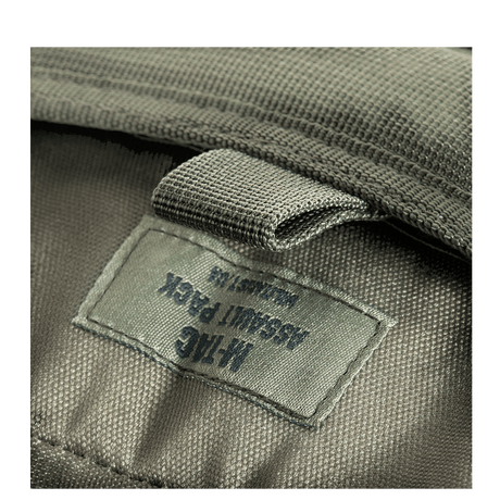 M-Tac Large Assault Pack Rygsæk Laser Cut med polstrede justerbare skulderremme og stor lomme med aktivt ventilerende membran.