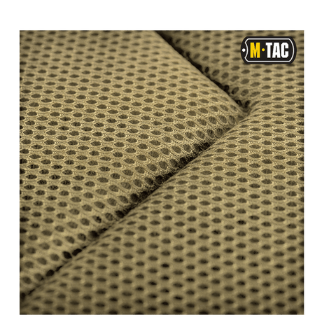 Detalje af netmateriale på M-Tac Large Assault Pack Rygsæk for åndbar komfort og holdbarhed.