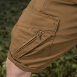 M-Tac Shorts Aggressor Gen.II Flex i rip-stop materiale med Teflon-belægning, viser lynlåslomme og fleksibilitet. Ideel til aktiviteter.