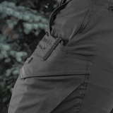M-Tac Shorts Aggressor Short i sort rip-stop stof, ideel til by- og naturbrug med taktiske funktioner som clips og D-ring