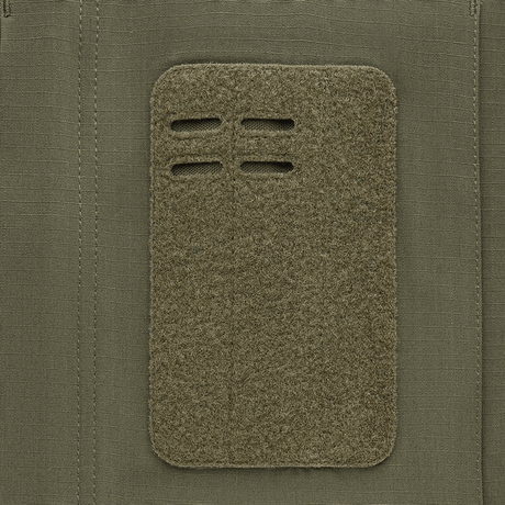 Velcro-panel på M-Tac Jakke Patrol Flex for navneskilt eller patches, tæt på billede. Materiale: Velcro og YKK fittings.