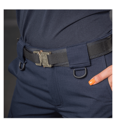 M-Tac Bukser Aggressor Dame Flex i marineblå med robust bælte og teflonbelægning, velegnet til træning og rejser.