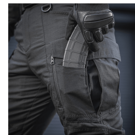 Nærbillede af M-Tac Bukser Army NYCO Extreme med elastiske materialer i sort stof.