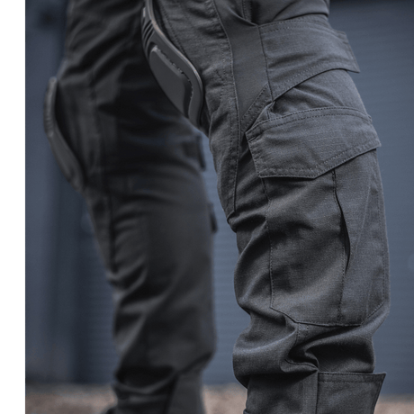 M-Tac Bukser Army NYCO Extreme i holdbart NYCO-stof til funktionalitet og komfort i taktiske miljøer, close-up visning.