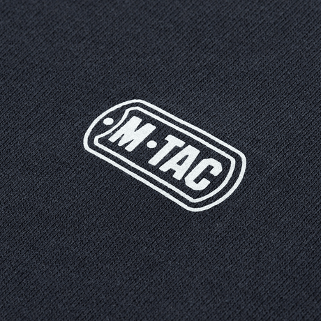 M-Tac Cotton Sweatshirt logo på mørkt bomuldsstof. Ideel til løb og fitness. Komfortabel og løs pasform. 100% bomuld.