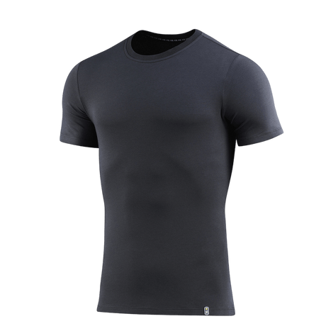 Sort M-Tac T-shirt 93/7 Summer, lavet af 93% bomuld og 7% elastan, designet til komfort og åndbarhed til sommerbrug.