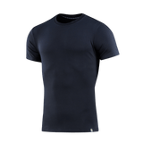 M-Tac T-shirt 93/7 Summer i sort, lavet af 93% bomuld og 7% elastan, ideel til hverdagsbrug og varm sommerdage på grund af let og åndbart materiale.