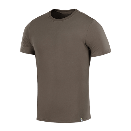 M-Tac T-shirt 93/7 Summer i brun farve, bomuld og elastan, let og åndbar pasform, universel tilføjelse til enhver garderobe.