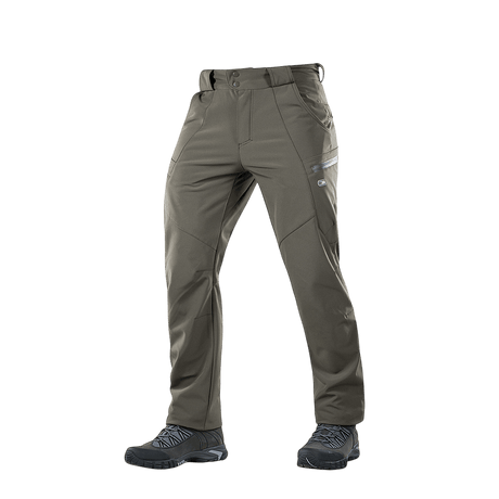 M-Tac Bukser Soft Shell Vinter med fleecefor, der giver varmeisolering, åndbarhed og beskyttelse mod vind og vand.