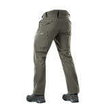 M-Tac Bukser Soft Shell Vinter i blødt og slidstærkt materiale set bagfra.