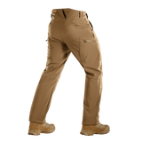 M-Tac Bukser Soft Shell Vinter i brun farve med fleecefor, perfekt til blæsende og regnfulde efterårs- og vinterdage.