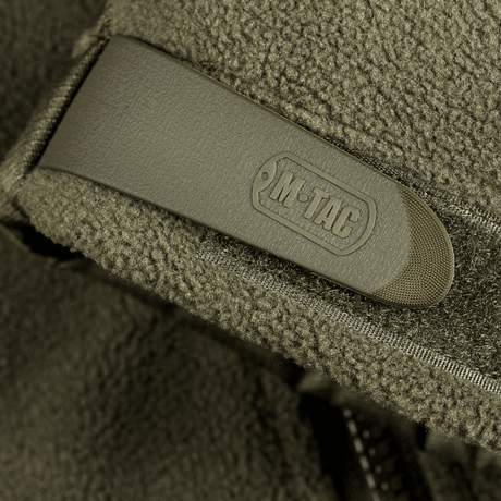 Nærbillede af detaljer på M-Tac Alpha Microfleece Jakke Gen.II med fleece og Oxford nylon forstærkninger.