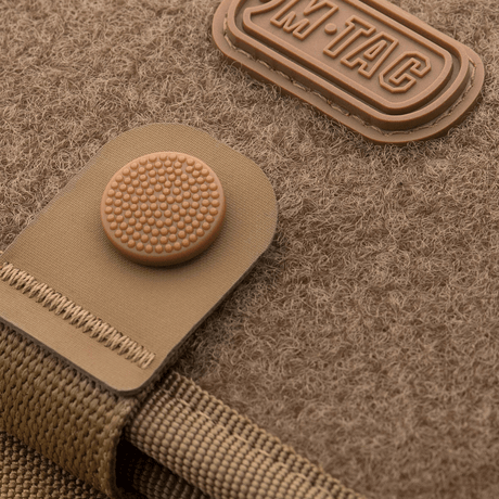 M-Tac Pung med Patch Panel Elite Large af 1000D CORDURA® med Velcro-loop og knappelukning. Praktisk og holdbar design.