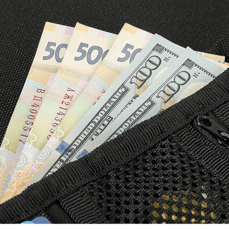 Lukket M-Tac Pung med Patch Panel Elite Gen. II med kontanter og lynlåslomme, lavet af Oxford og Cordura 500D.