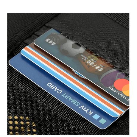 M-Tac Pung med Patch Panel Elite Gen. II med kreditkort opbevaret i lommer