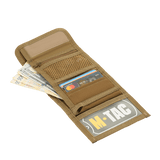 M-Tac Pung med Patch Panel Elite Gen. II i åbnet tilstand, viser rum til kontanter og kort, lavet af slidstærkt materiale.