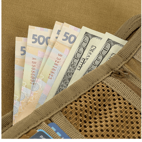 M-Tac Pung med Patch Panel Elite Gen. II med kontanter og kort i rum