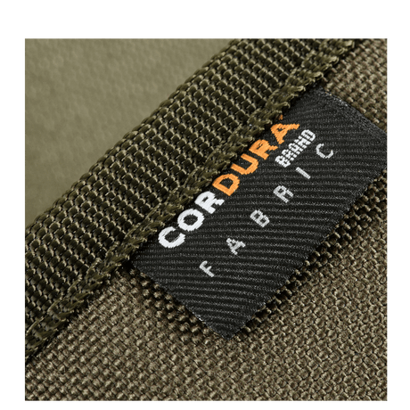 Nærbillede af M-Tac Pung med Patch Panel Elite Gen. II med Cordura 500D mærke. Slidstærkt og modstandsdygtigt materiale.