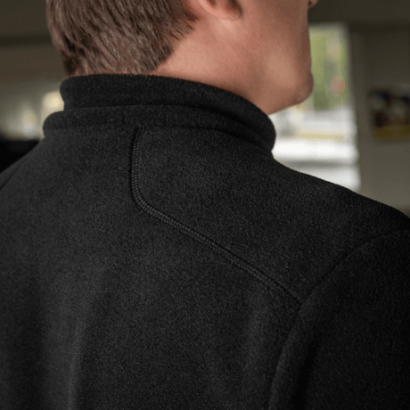M-Tac Nord Polartec Fleecejakke set bagfra med højkvalitets Polartec® 200 Series fleece, designet til varme og funktionalitet.