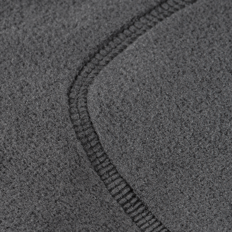 Detalje af M-Tac Nord Polartec Fleecejakke med premium Polartec® 200 Series fleece, der viser tekstur og syninger.