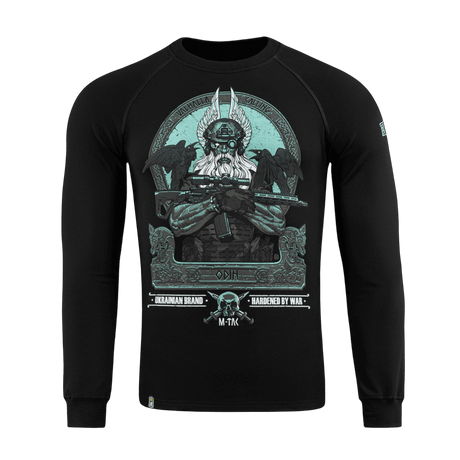 Sort M-Tac Raglan Odin Mystery med Odin-motiv, langærmet og komfortabel pasform, perfekt til hverdagsbrug, 95% bomuld, 5% elastan.