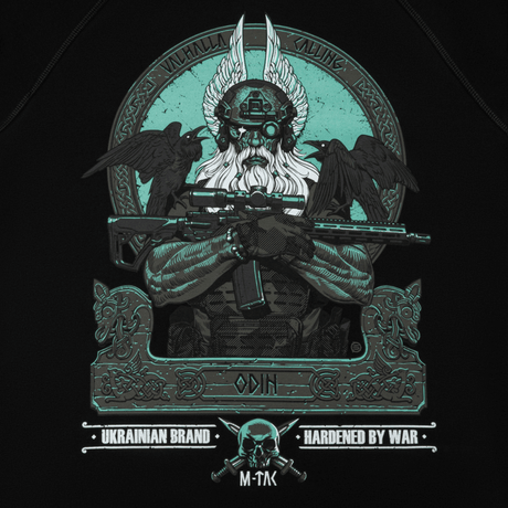 M-Tac Raglan Odin Mystery med illustration af Odin, den legendariske gud i nordisk mytologi med ravne, gevær og taktiktema.