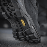 Nærbillede af sålen på M-Tac Tactical Sneakers Patrol R Vent, der viser skridsikkert mønster og holdbarhed til udendørsaktiviteter.