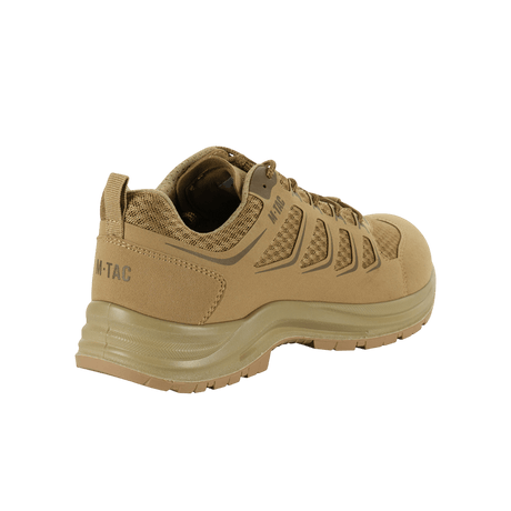 M-Tac Tactical Sneakers IVA, lette og ventilerede outdoor-sko, ideelle til trekking og sommeraktiviteter, åndbar mesh overdel.