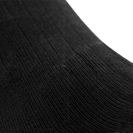 Sort detalje af M-Tac Høje Sokker Mk.2 med støtte og komfort for trekking og aktivitet.