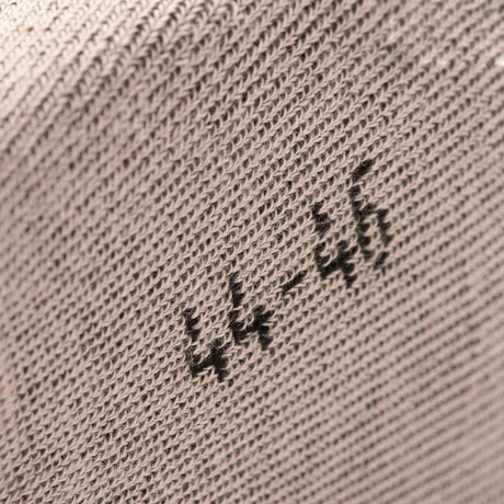 Nærbillede af M-Tac Høje Sokker Mk.2 i størrelse 44-46, viser detaljeret strikketekstur for optimal komfort og støtte.