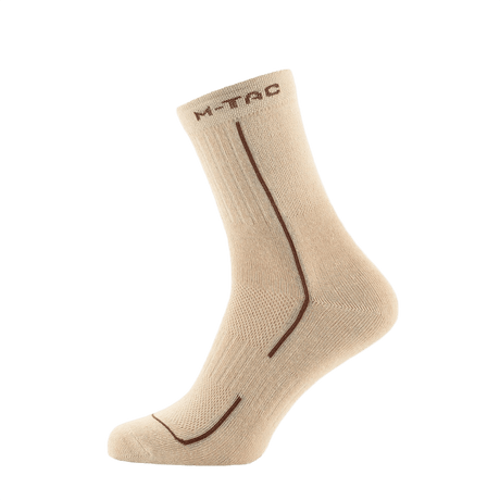 M-Tac Letvægtssokker Mk.3 i beige, tynde og åndbare sommersokker ideelle til trekking, med ergonomisk design og optimal pasform.