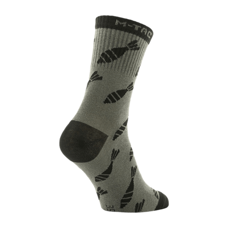 M-Tac Letvægtssokker Mk.3 Mortar Bombs i grå med mortermotiv, ergonomisk designet til trekking og hverdagsbrug med åndbare materialer.