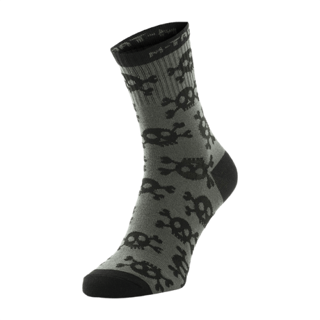 M-Tac Letvægtssokker Mk.3 Pirate Skull, ergonomiske sommertrekkingsokker med piratdesign, perfekte til sommerbrug og hverdag.