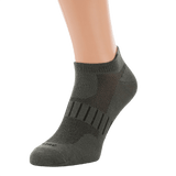 M-Tac Let Sportsokker til løb og udendørsaktiviteter i varmt vejr. Korte, åndbare sokker med elastisk pasform og ergonomiske trykpunkter.