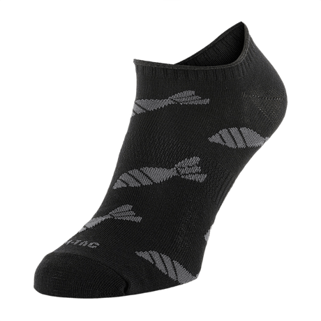 M-Tac Let Sommersokker Morter Bomber - sorte korte sokker med ergonomisk pasform til mænd, perfekte til løb og udendørs aktiviteter i varmt vejr.