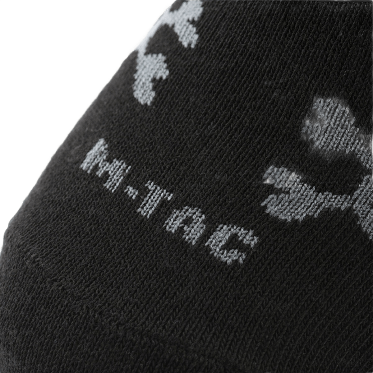 M-Tac Let Sommersokker Pirate Skull med ergonomisk design til komfort under aktiviteter i varmt vejr.