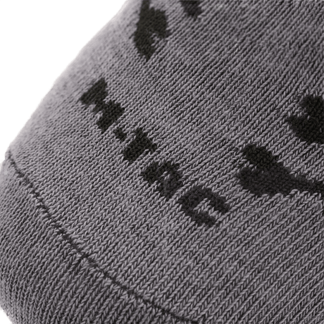 M-Tac Let Sommersokker Pirate Skull designet til løb i varmt vejr, med ergonomisk pasform og åndbart materiale til optimal komfort.