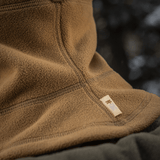 M-Tac Anatomisk Snood Justerbar Elite Fleece (320 g/m²) i brun, blød fleece med optimal pasform og anti-pilling egenskaber til koldt vejr.