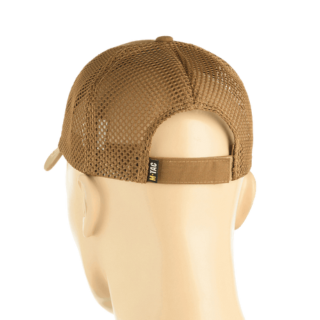 M-Tac Mesh Flex Ripstop Baseball Cap bagfra med justerbar Velcro-strop og mesh-paneler til ventilation.