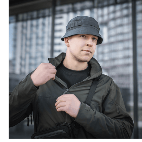 M-Tac Panamahat Gen. II Flex Rip-Stop båret af mand i afslappet udendørs stil