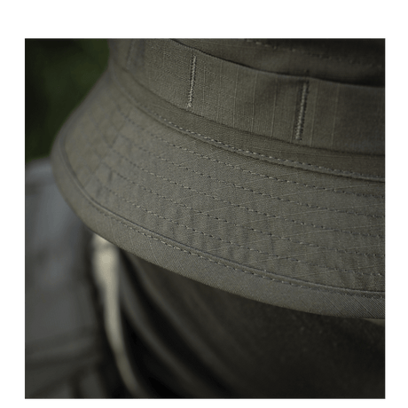 M-Tac Panamahat Gen. II Flex Rip-Stop i slidstærkt rip-stop stof, ideel til varme sæsoner, tæt syningsdetalje, beige farve.