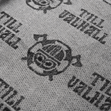 Nærbillede af M-Tac Shemagh Tørklæde Til Valhall med norsk "Til Valhall" mønster, 100% bomuld, taktisk og militær brug.