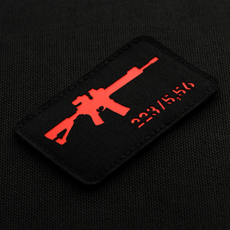M-Tac AR-15 223/5,56 Laser Cut Patch med Velcro til taktisk brug, lavet af holdbart Cordura 500D stof, 80x50 mm.