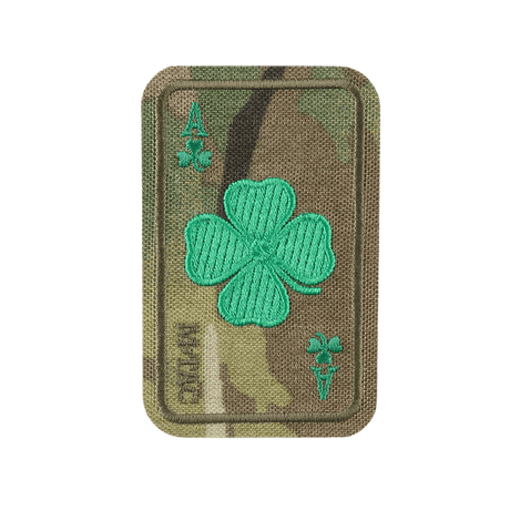 M-Tac Patch Lucky Card (Broderi) med kløverbladsmotiv, broderet på slidstærkt Cordura 500D. Ideel til tøj og udstyr.