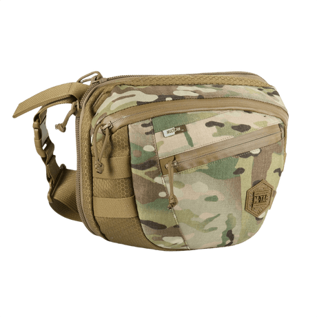 M-Tac Sphaera Hex Hardsling Bag Large Elite i camouflage design, ideel til outdoor aktiviteter, set fra siden.