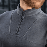 M-Tac Delta Polartec Fleecejakke med halv lynlås, funktionel og åndbar til kolde dage, fremstillet af Polartec® Micro Series-fleece.