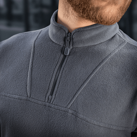 M-Tac Delta Polartec Fleecejakke med halv lynlås, funktionel og åndbar til kolde dage, fremstillet af Polartec® Micro Series-fleece.